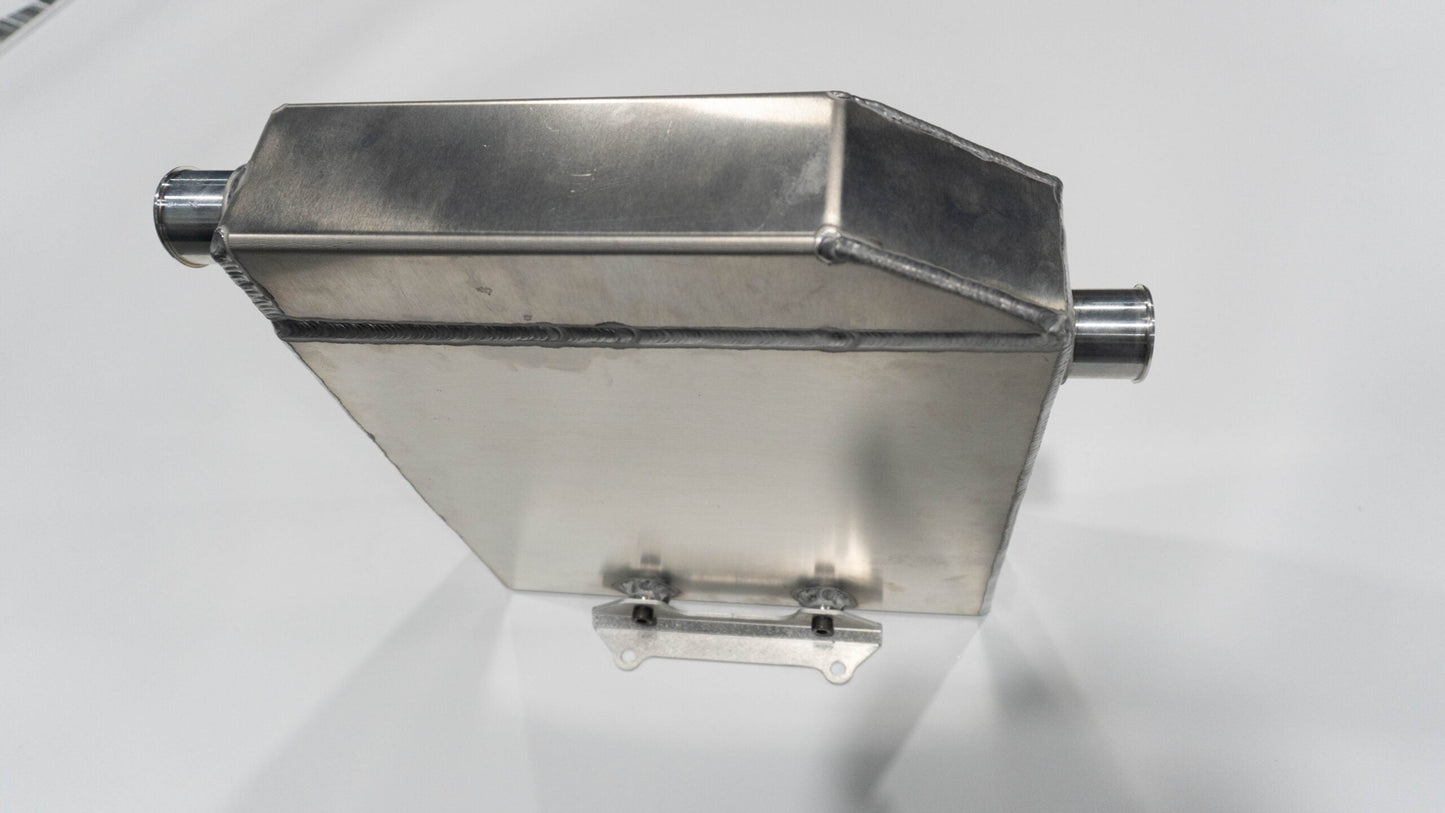ASE Outlaw Catch Can - In Car