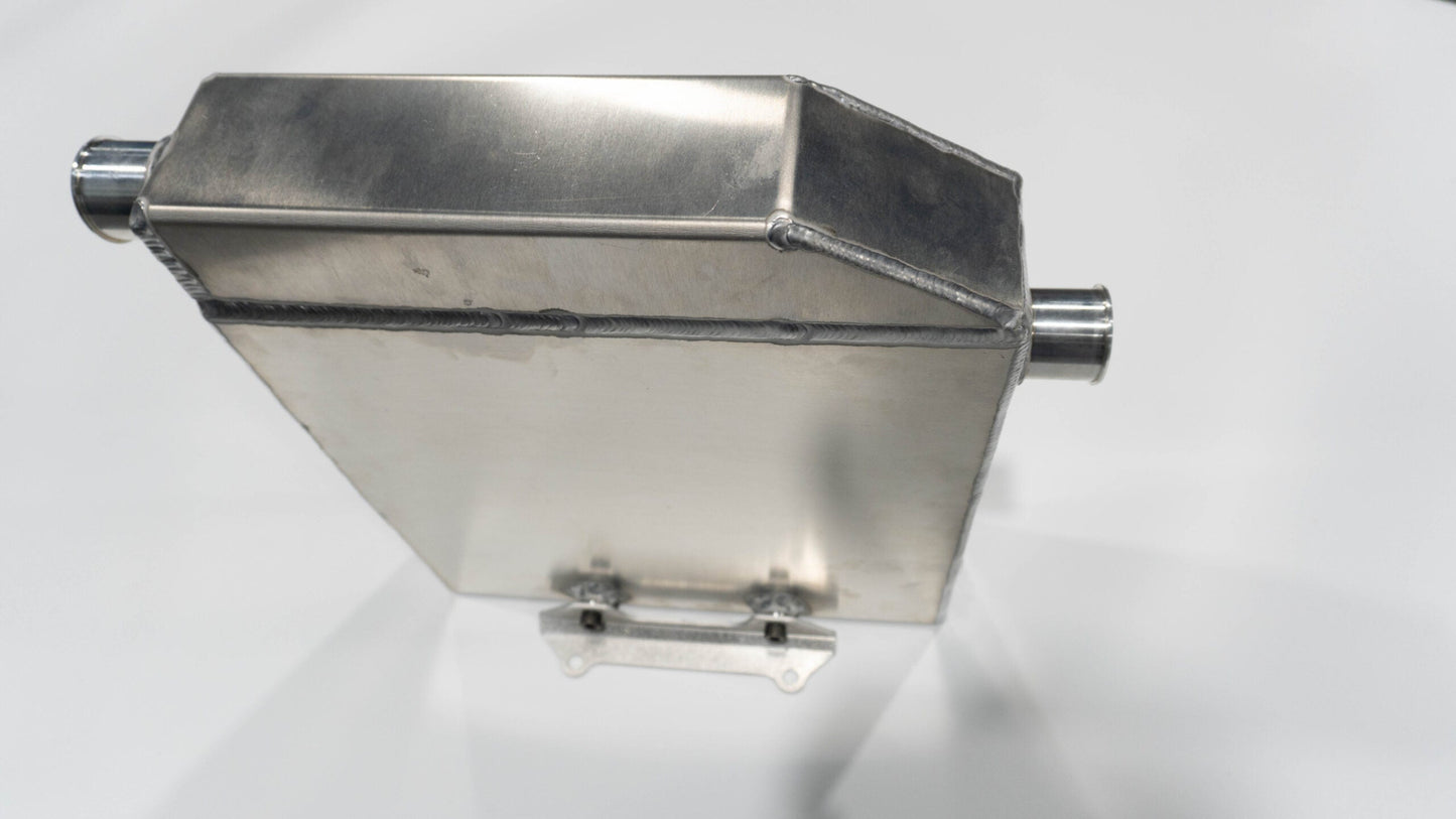 ASE Outlaw Catch Can - In Car